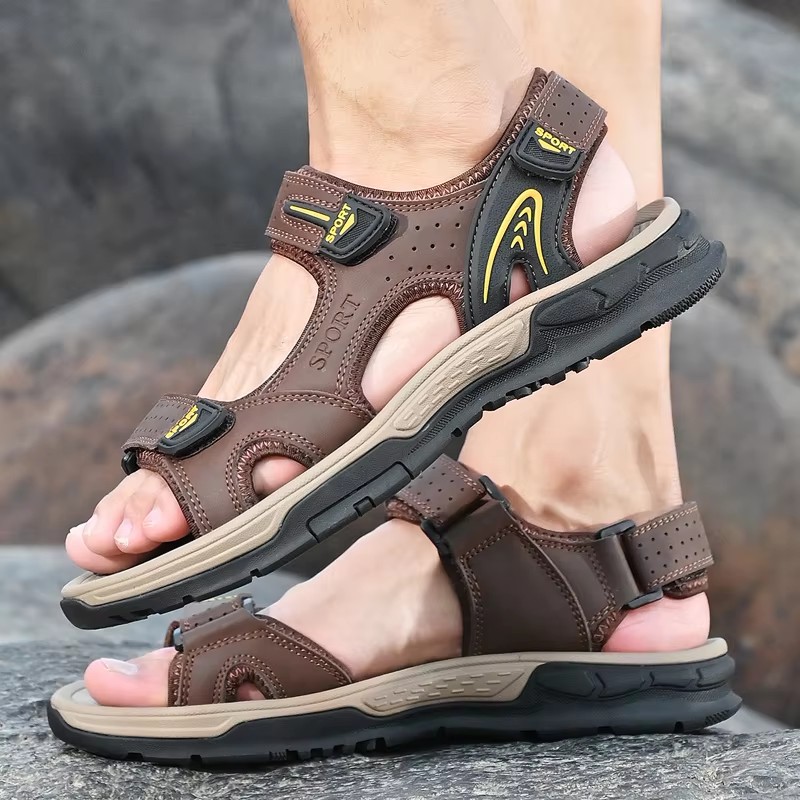 メンズ本革サンダルブランド男性ビーチサンダル夏アウトドアカジ - Sports Equipment Brand のレビューと価格