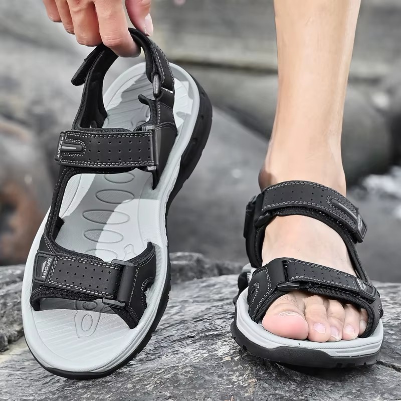 メンズ本革サンダルブランド男性ビーチサンダル夏アウトドアカジ - Sports Equipment Brand のレビューと価格